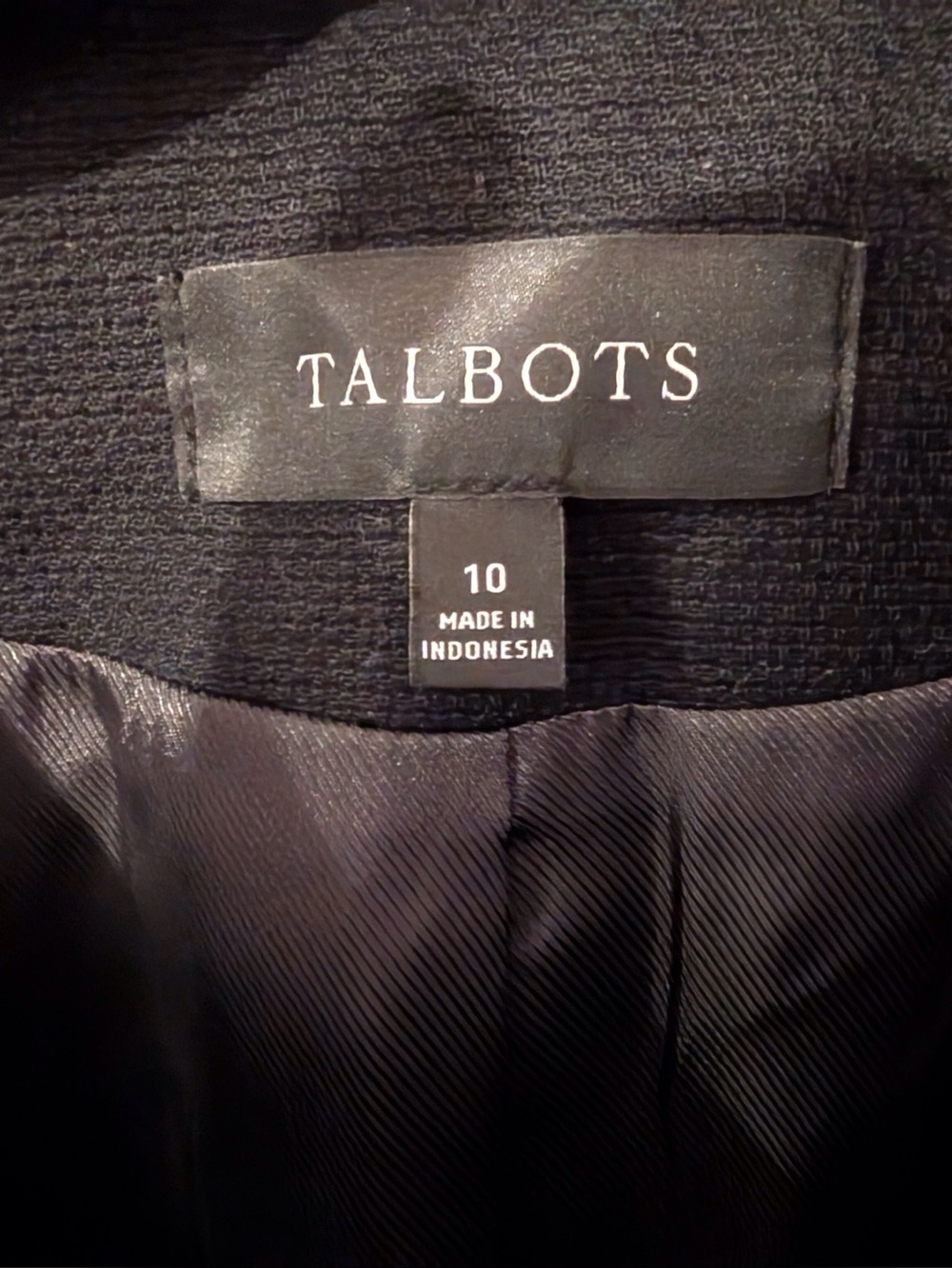 Talbots Vest - Picture 3 of 3